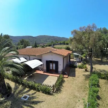 Lägenhet Le Querce App. Uva *