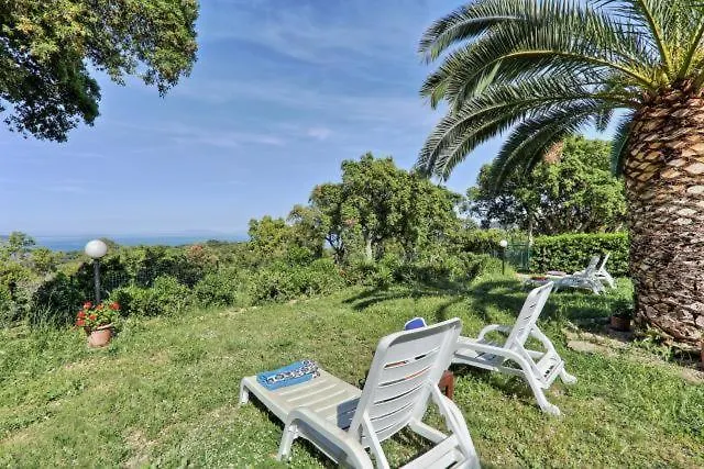 Le Querce App. Uva 아파트 *